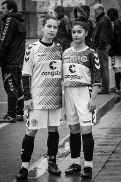 Bild 2270 - B-Juniorinnen FC St.Pauli . Braedstrup IF : Ergebnis: 4:1